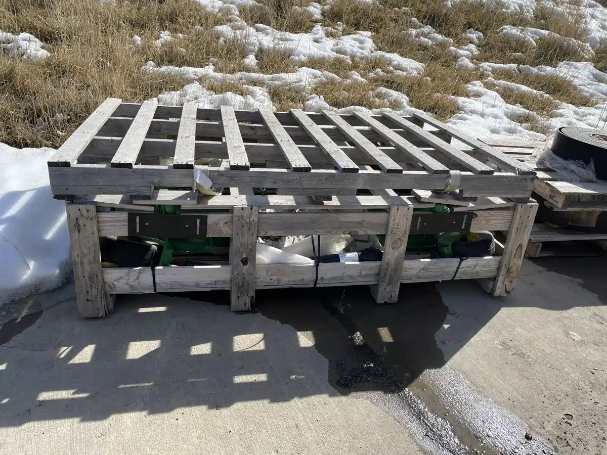 Gallery image 2 for John Deere 72 INCH Mower Deck