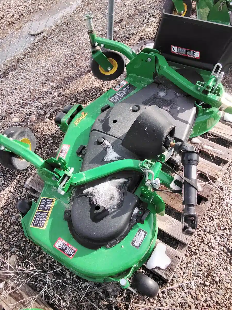 John Deere 60" Attachment
