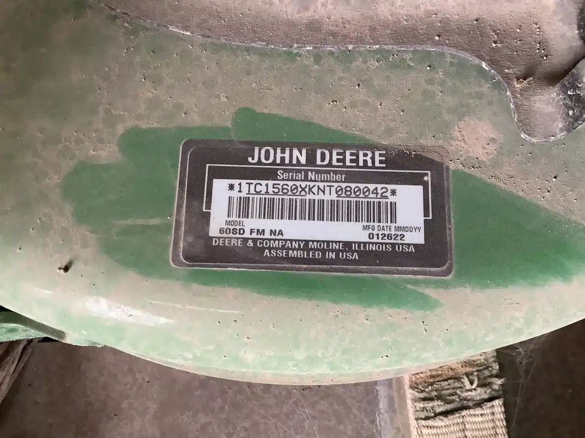 Photo de la Galerie 2 pour 2022 John Deere 60" Front Mower Deck Accessoires