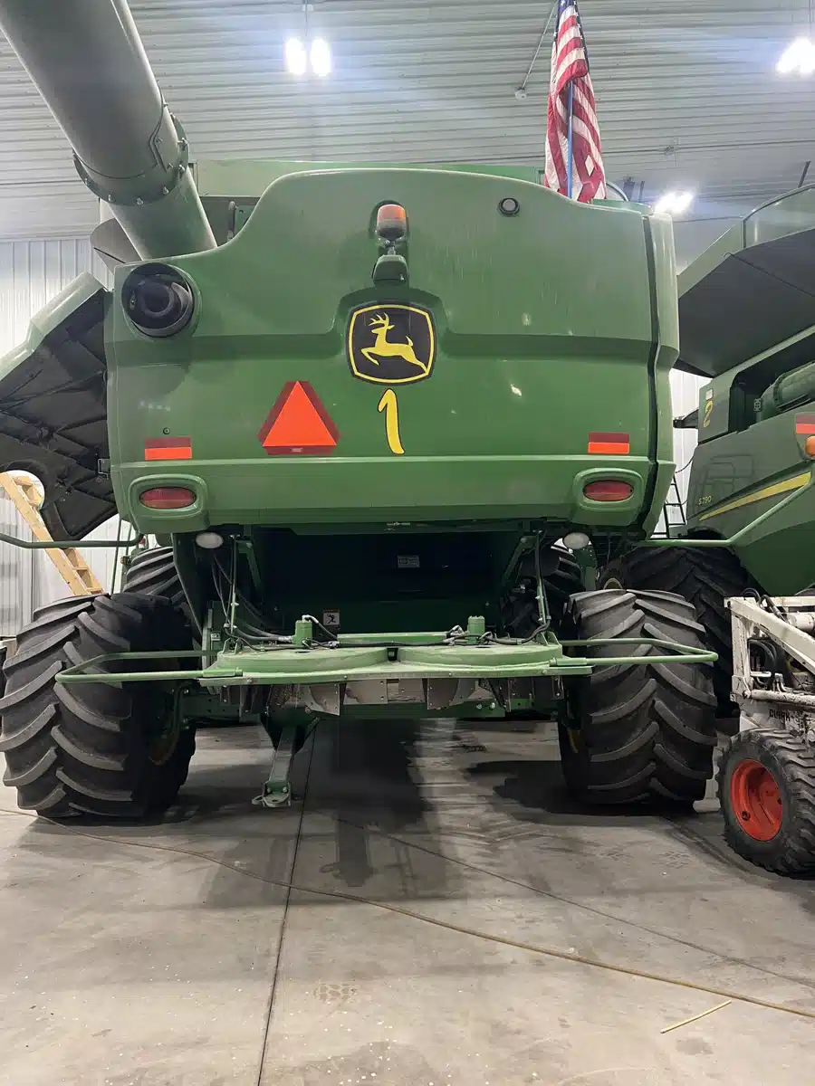 Gallery image 2 for 2018 John Deere S790 Combine