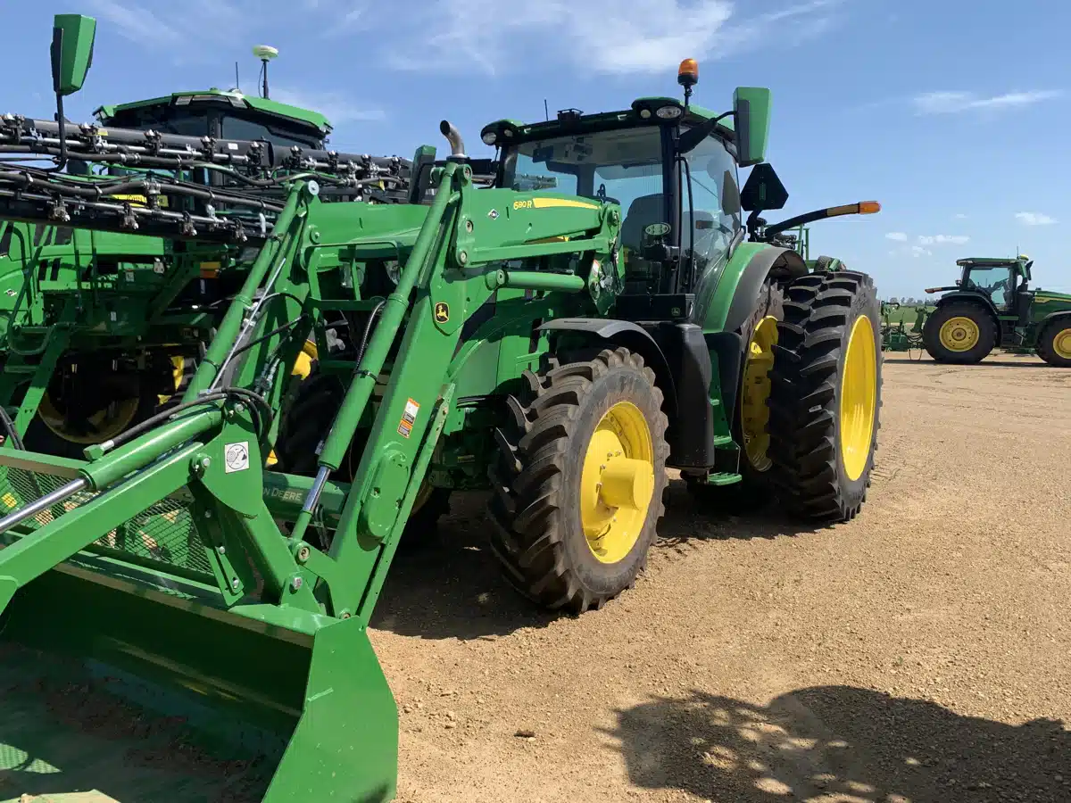 Gallery image 2 for 2025 John Deere 6R 195 Tractor