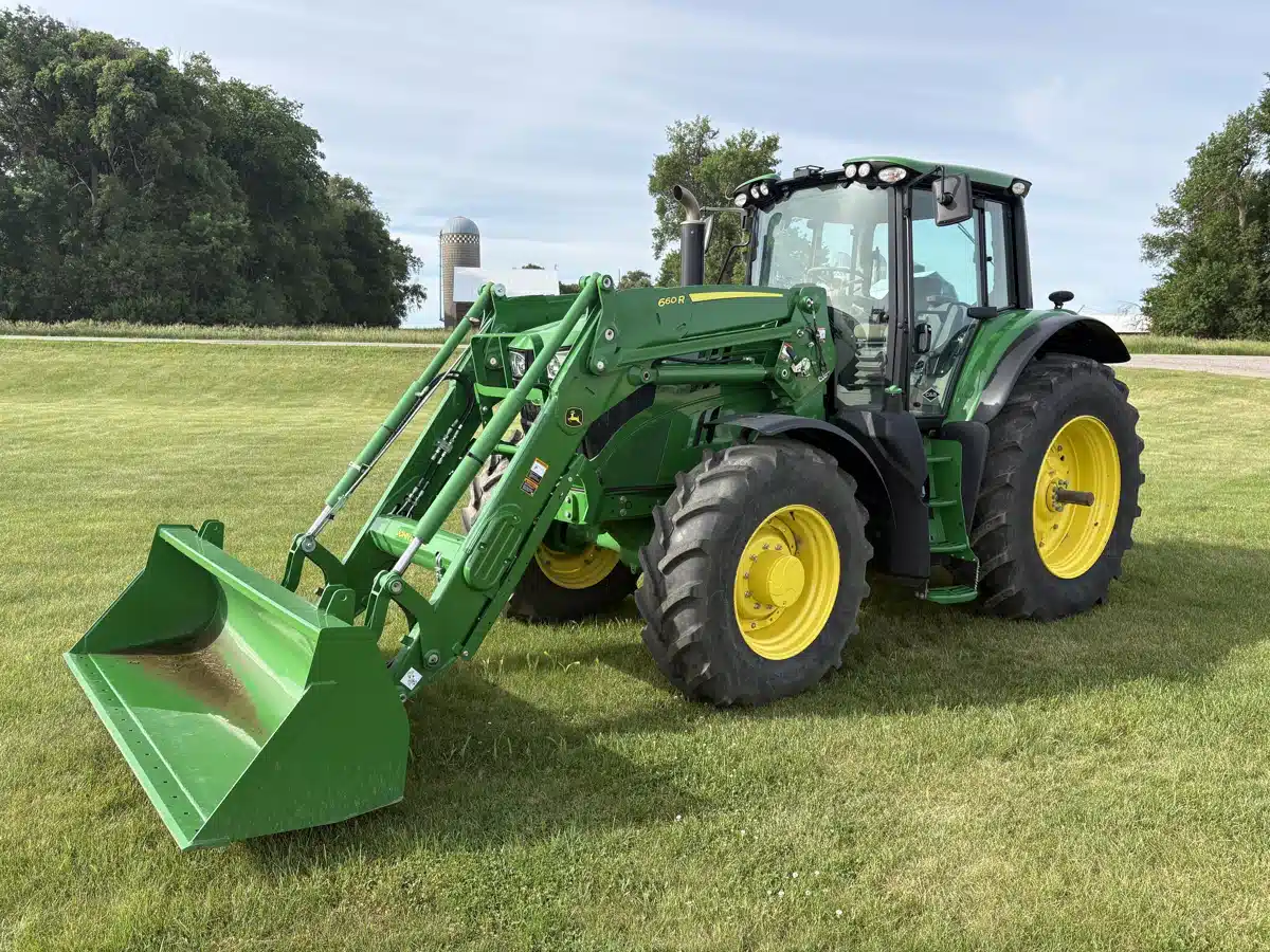 Photo de la Galerie 1 pour 2024 John Deere 6175M Tracteur
