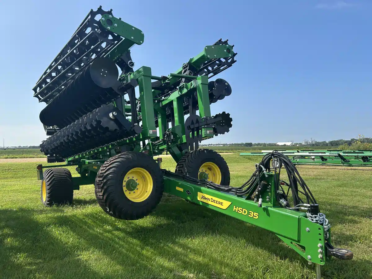 Gallery image 2 for 2026 John Deere HSD35 Disc