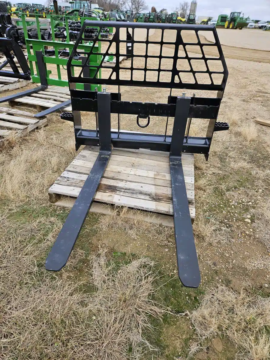 John Deere PF45 Attachment