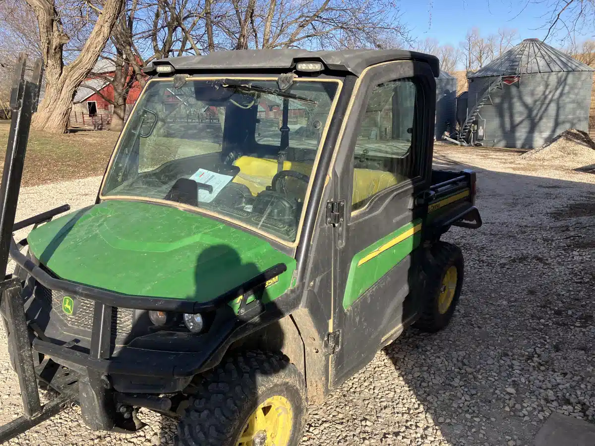 Photo de la Galerie 2 pour 2019 John Deere XUV 835M Véhicule utilitaire