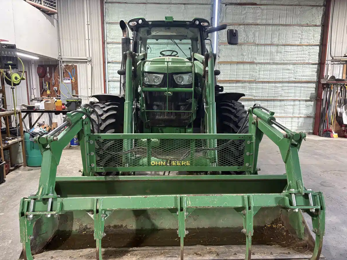 Gallery image 2 for 2014 John Deere 6190R Tractor
