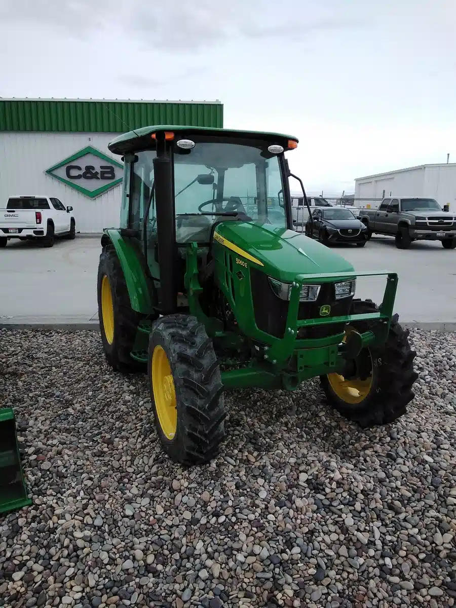 Gallery image 1 for John Deere 5060E Tractor