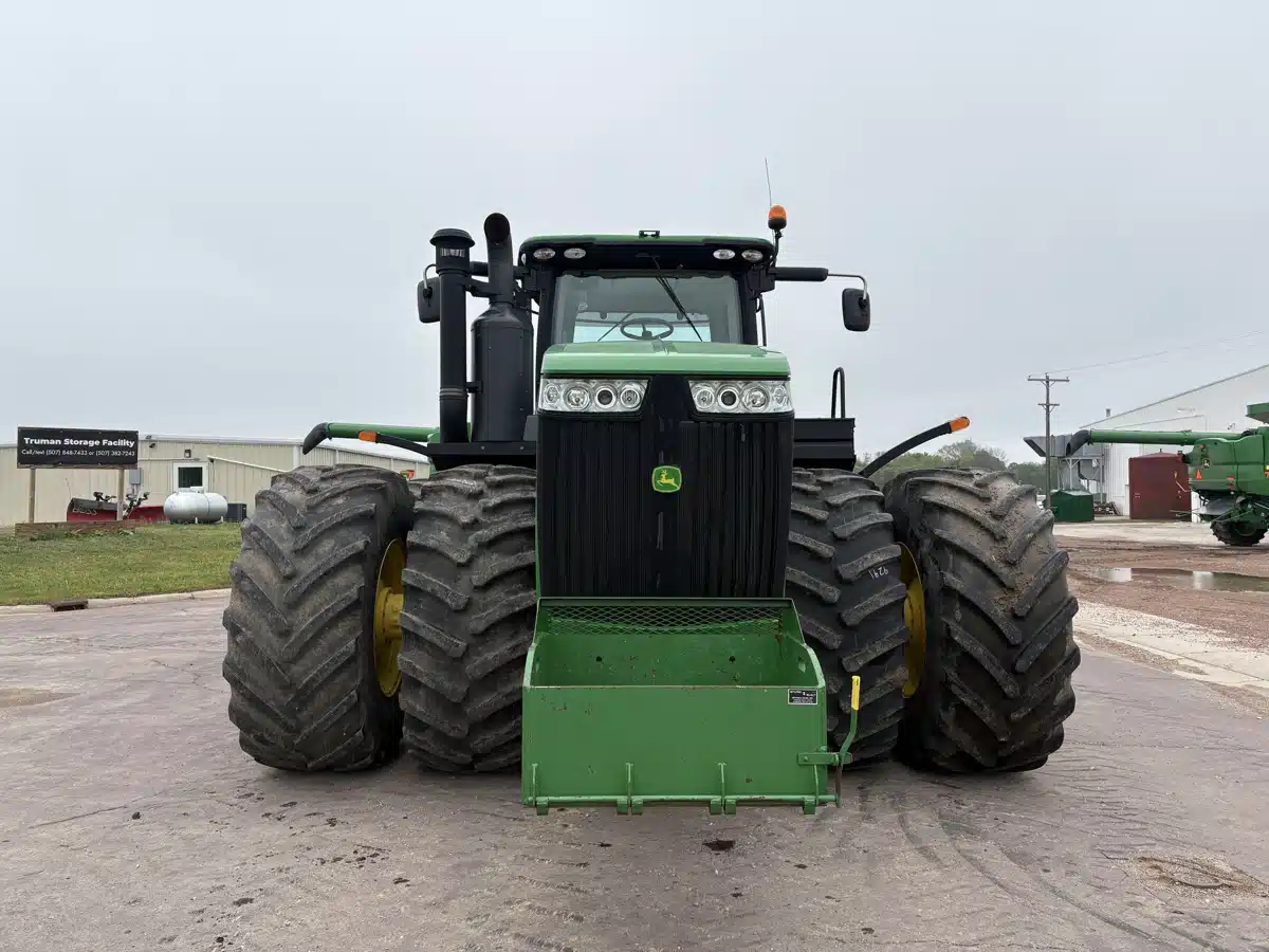 Photo de la Galerie 2 pour 2012 John Deere 9560R Tracteur