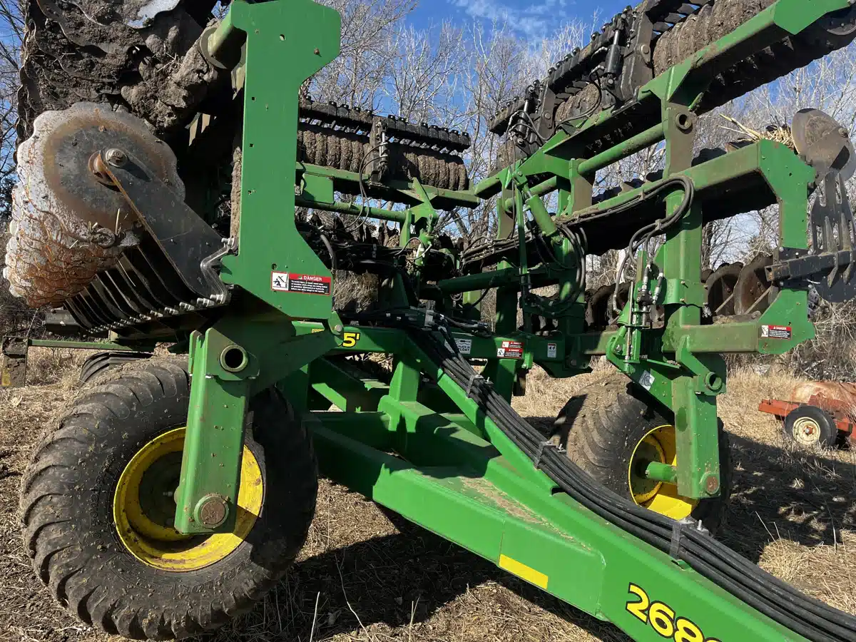 Photo de la Galerie 2 pour 2022 John Deere 2680H Disque