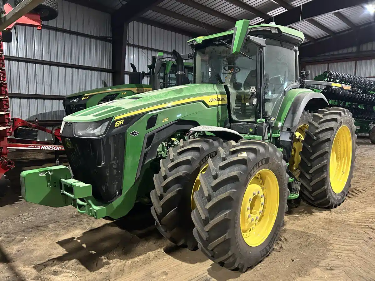 Photo de la Galerie 2 pour 2025 John Deere 8R 410 Tracteur