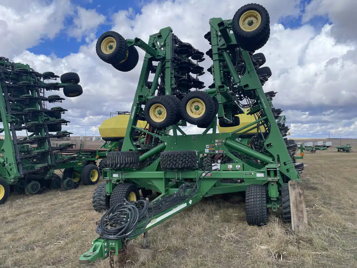 Gallery image 2 for 2014 John Deere 1890 Air Drill