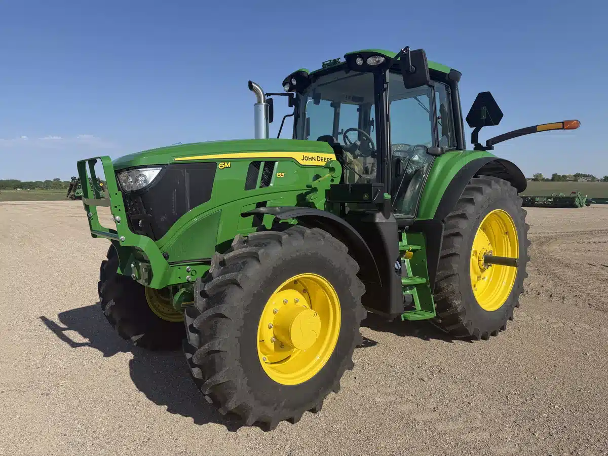 Photo de la Galerie 1 pour 2025 John Deere 6155M Tracteur