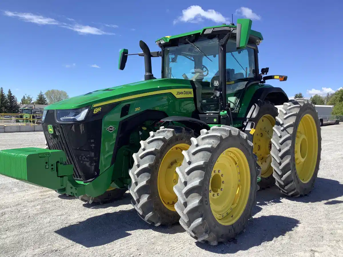 Gallery image 2 for 2023 John Deere 8R 310 Tractor