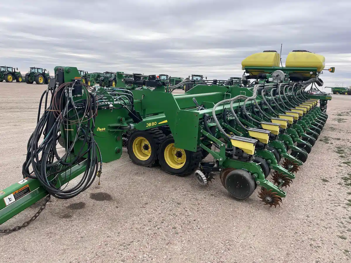 Gallery image 1 for 2015 John Deere DB80 Planter