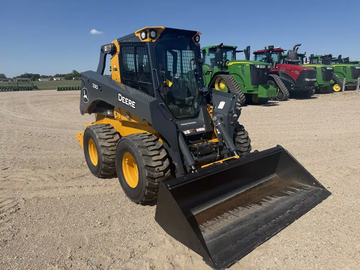Gallery image 1 for 2025 John Deere 330 P Excavator