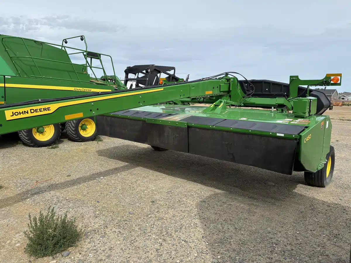 Gallery image 2 for 2025 John Deere C450 Disc Mower Conditioner