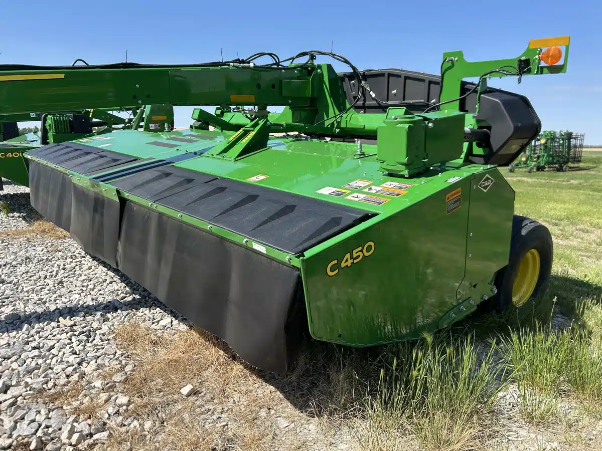 Gallery image 2 for 2025 John Deere C450 Disc Mower Conditioner