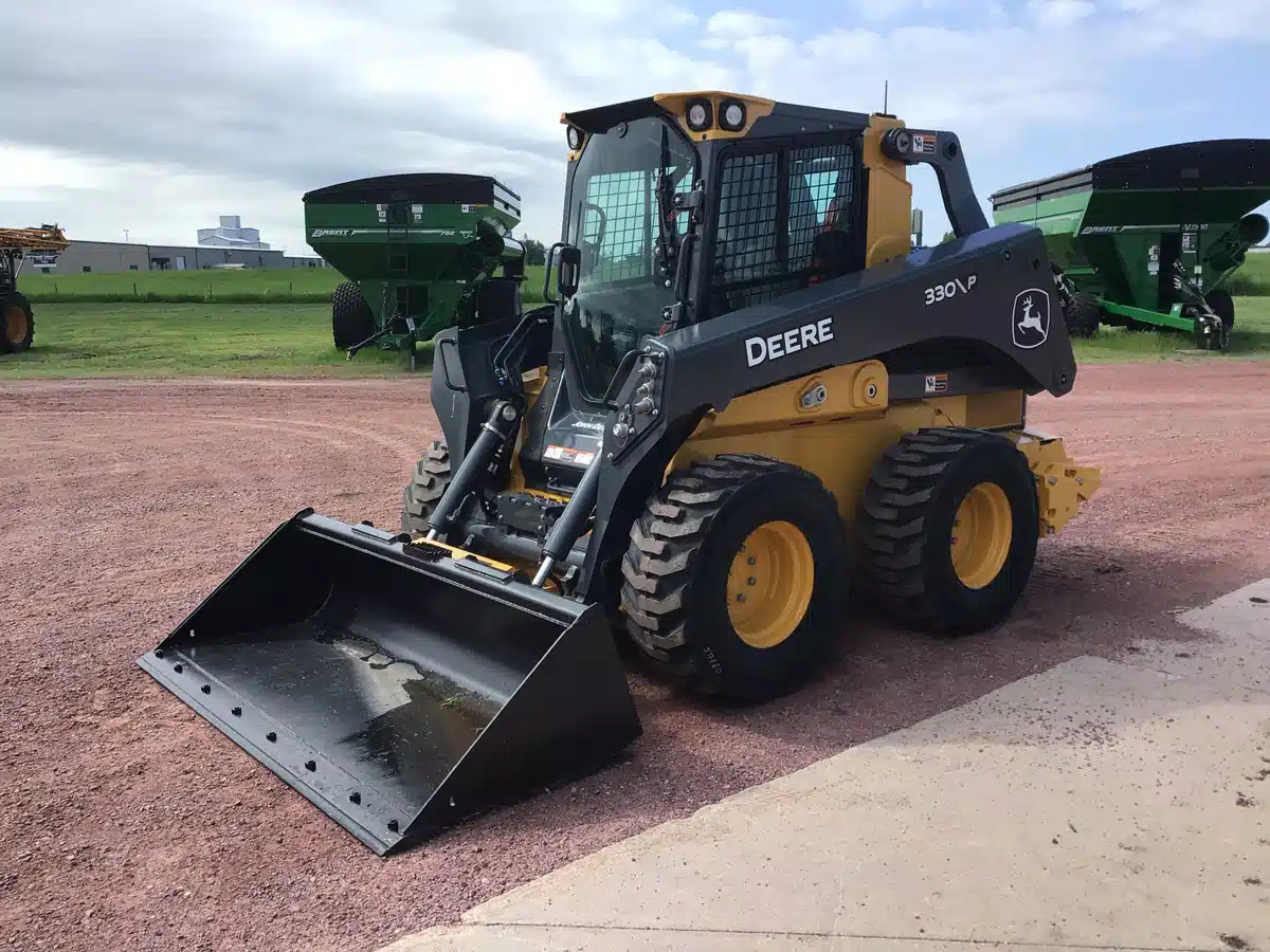 Photo de la Galerie 1 pour 2025 John Deere 330 P Excavatrice