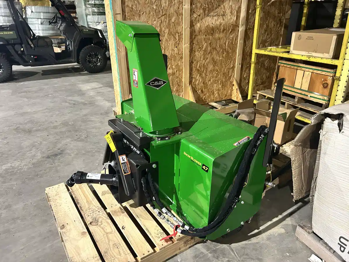 Photo de la Galerie 2 pour 2024 John Deere 47 INCH Souffleur à neige