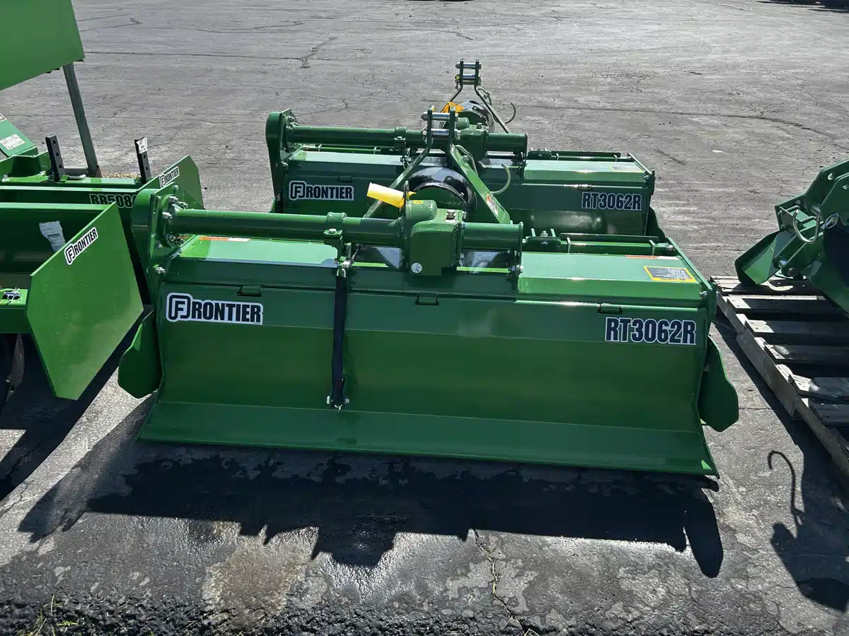 Photo de la Galerie 1 pour 2022 Frontier RT3049 Motoculteur