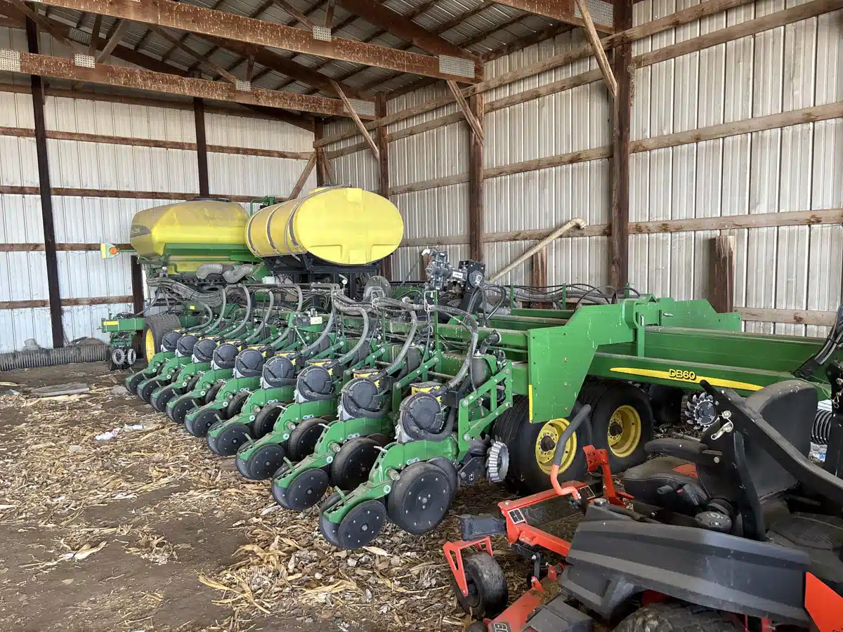 Gallery image 2 for 2013 John Deere DB60 Planter