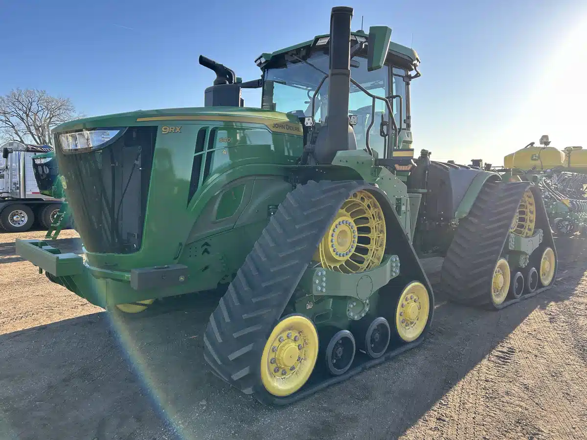 Gallery image 2 for 2026 John Deere 9RX 640 Tractor