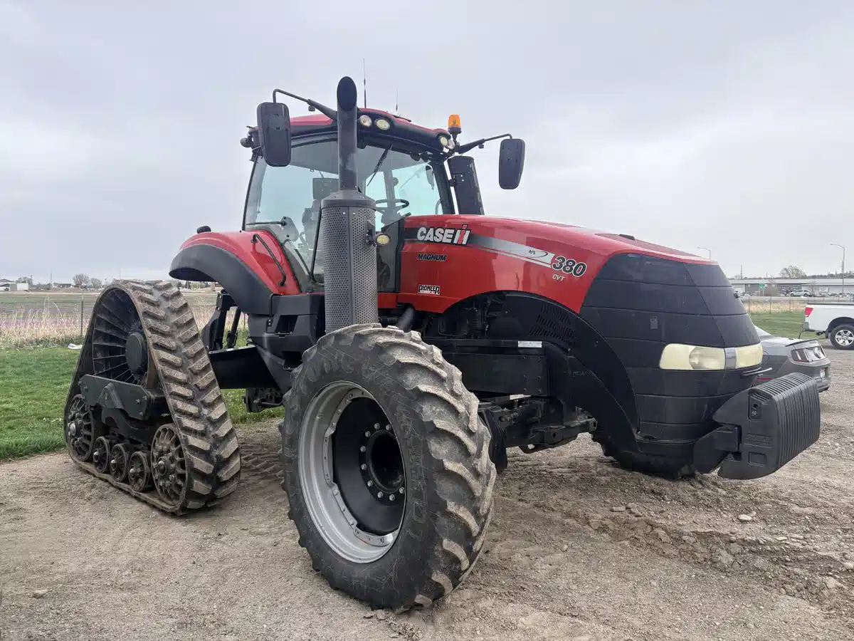 Photo de la Galerie 1 pour 2015 Case IH MAGNUM 380 ROWTRAC Tracteur