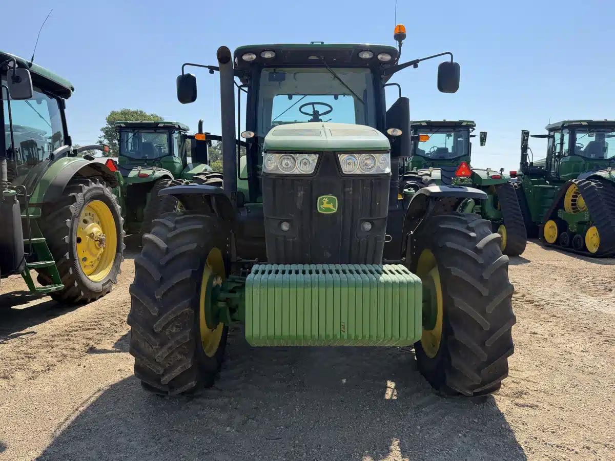 Gallery image 2 for 2012 John Deere 7230R Tractor