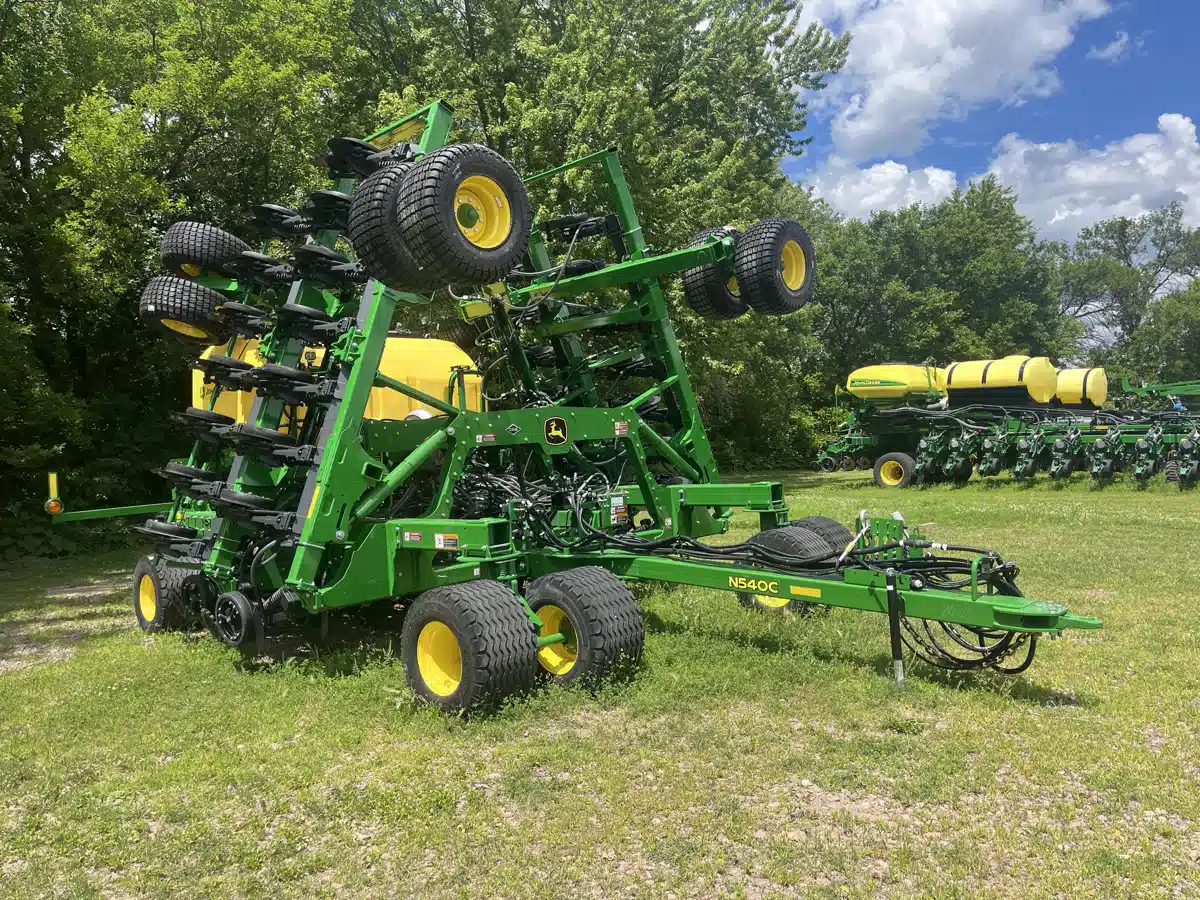 Photo de la Galerie 1 pour 2025 John Deere N540C Semoir à air