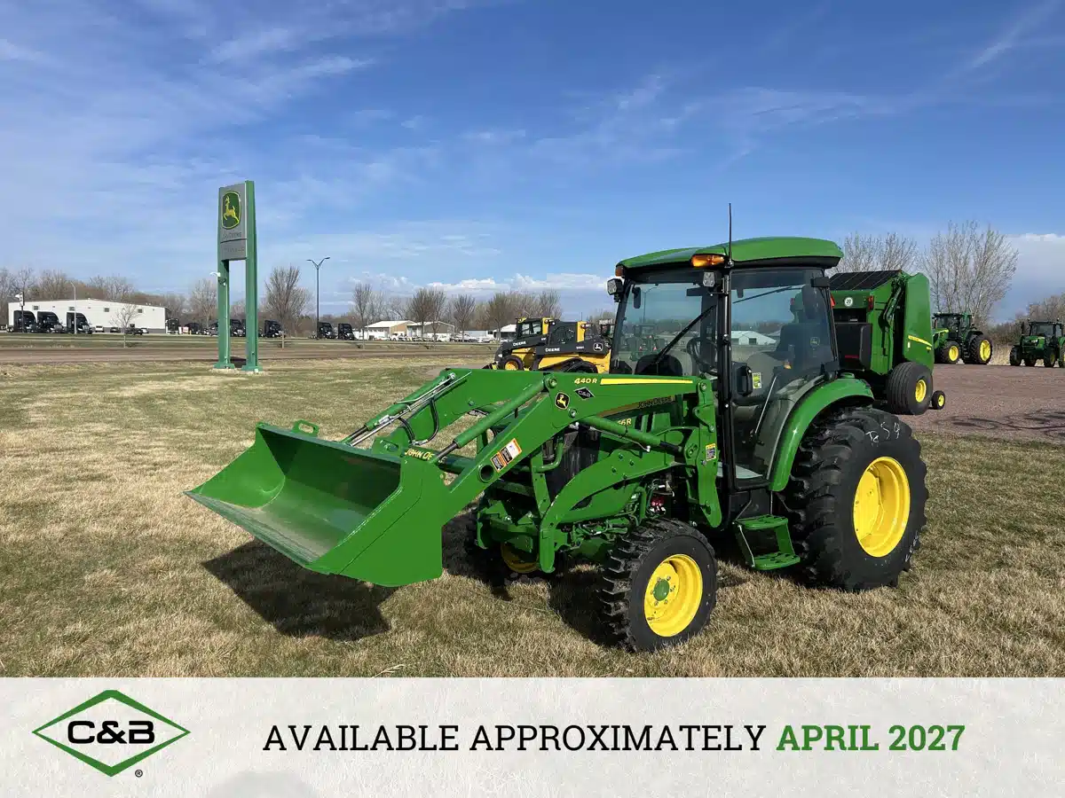 Photo de la Galerie 1 pour 2025 John Deere 4066R Tracteur