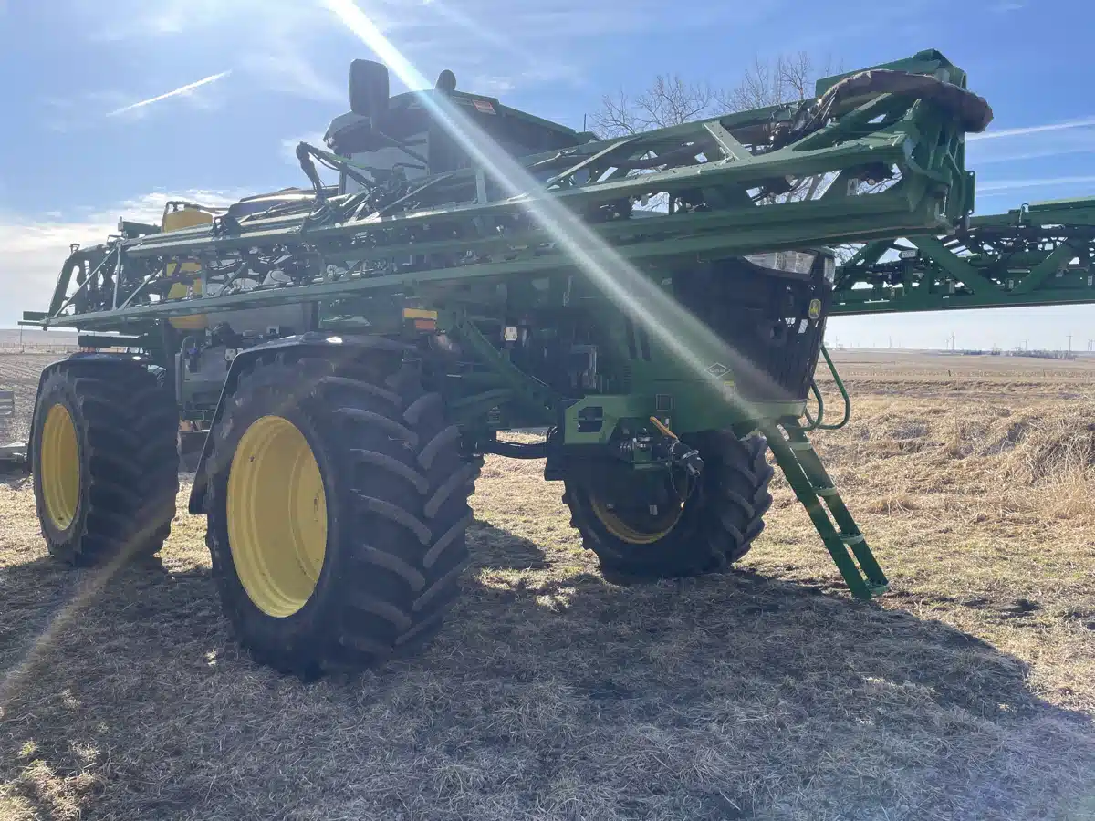 Gallery image 2 for 2024 John Deere 612R Sprayer - Self Propelled