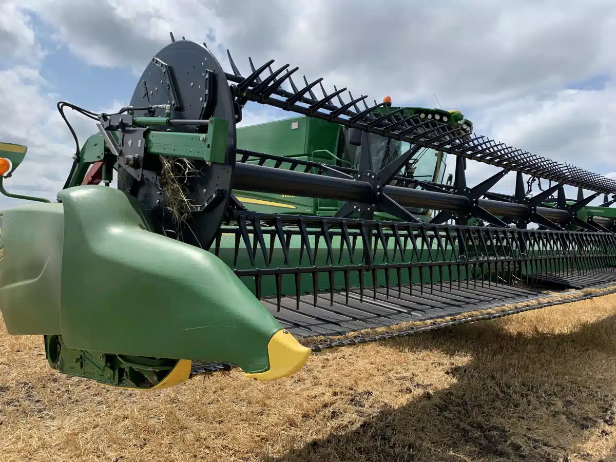 Photo de la Galerie 1 pour 2018 John Deere 640FD Nez - Toile/Tapis