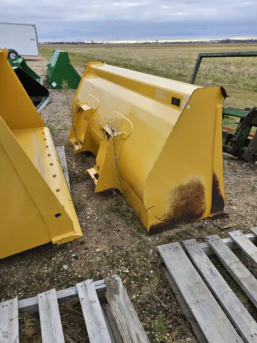Photo de la Galerie 1 pour 2022 John Deere AT413237 Godet (bucket)
