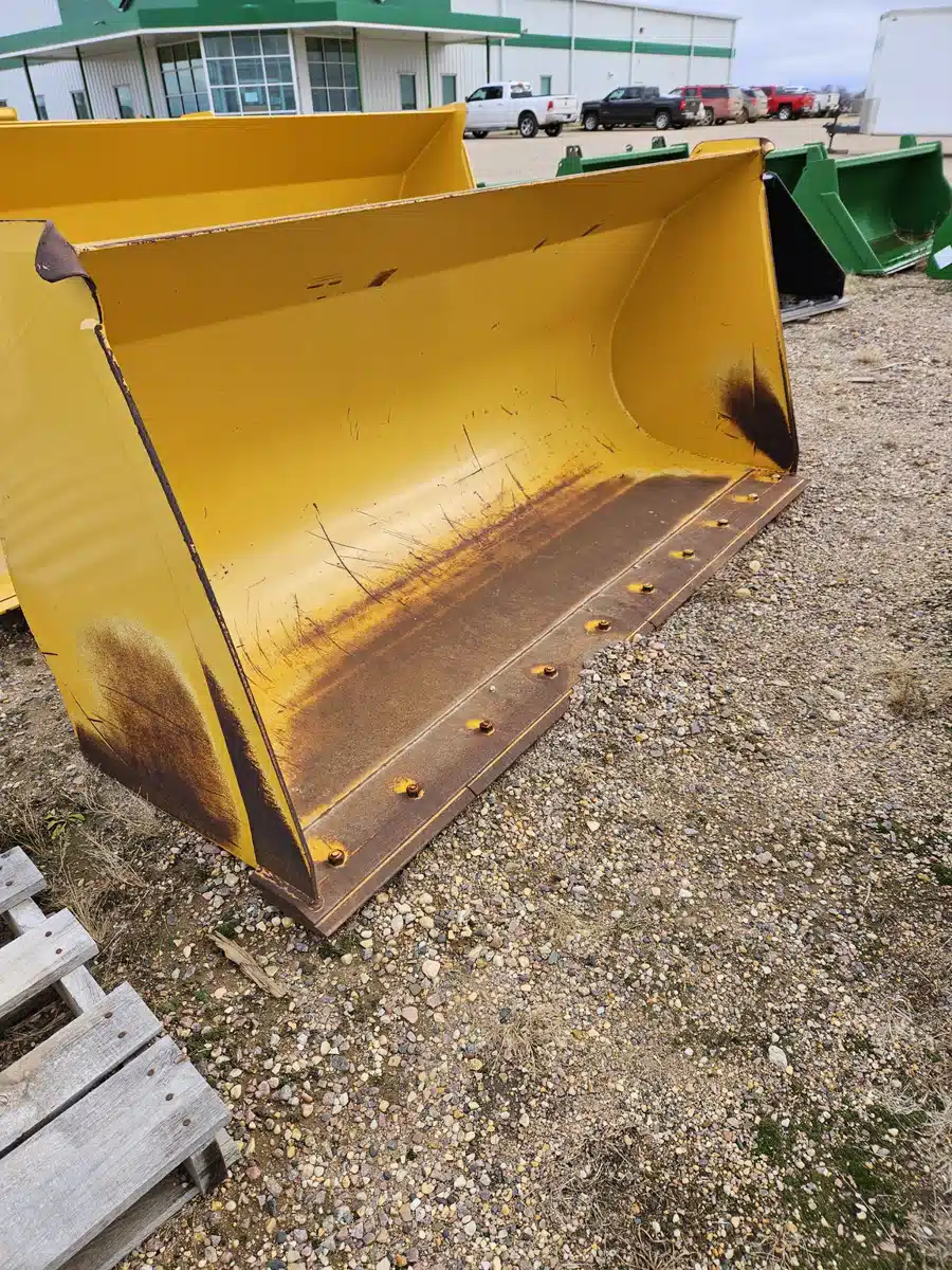 Photo de la Galerie 2 pour 2022 John Deere AT413237 Godet (bucket)