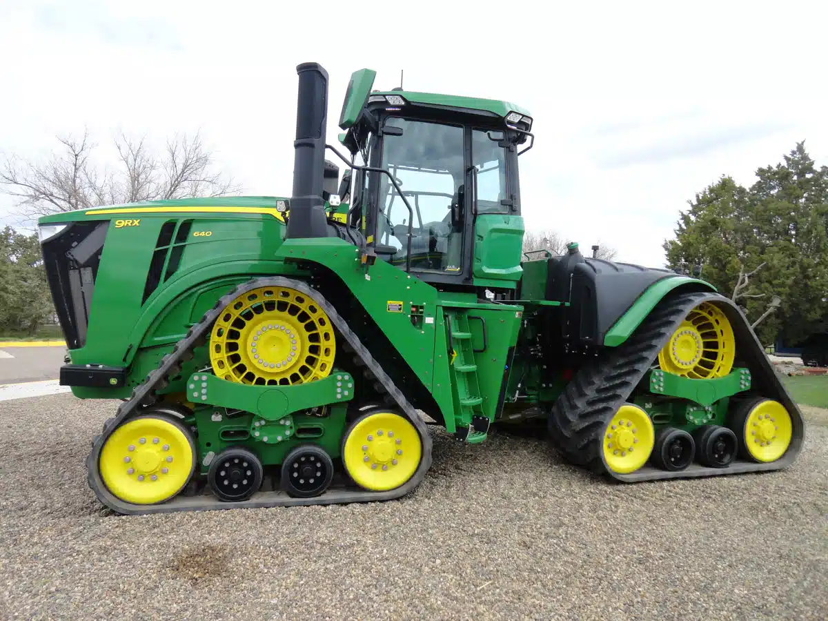 Photo de la Galerie 2 pour 2022 John Deere 9RX 640 Tracteur