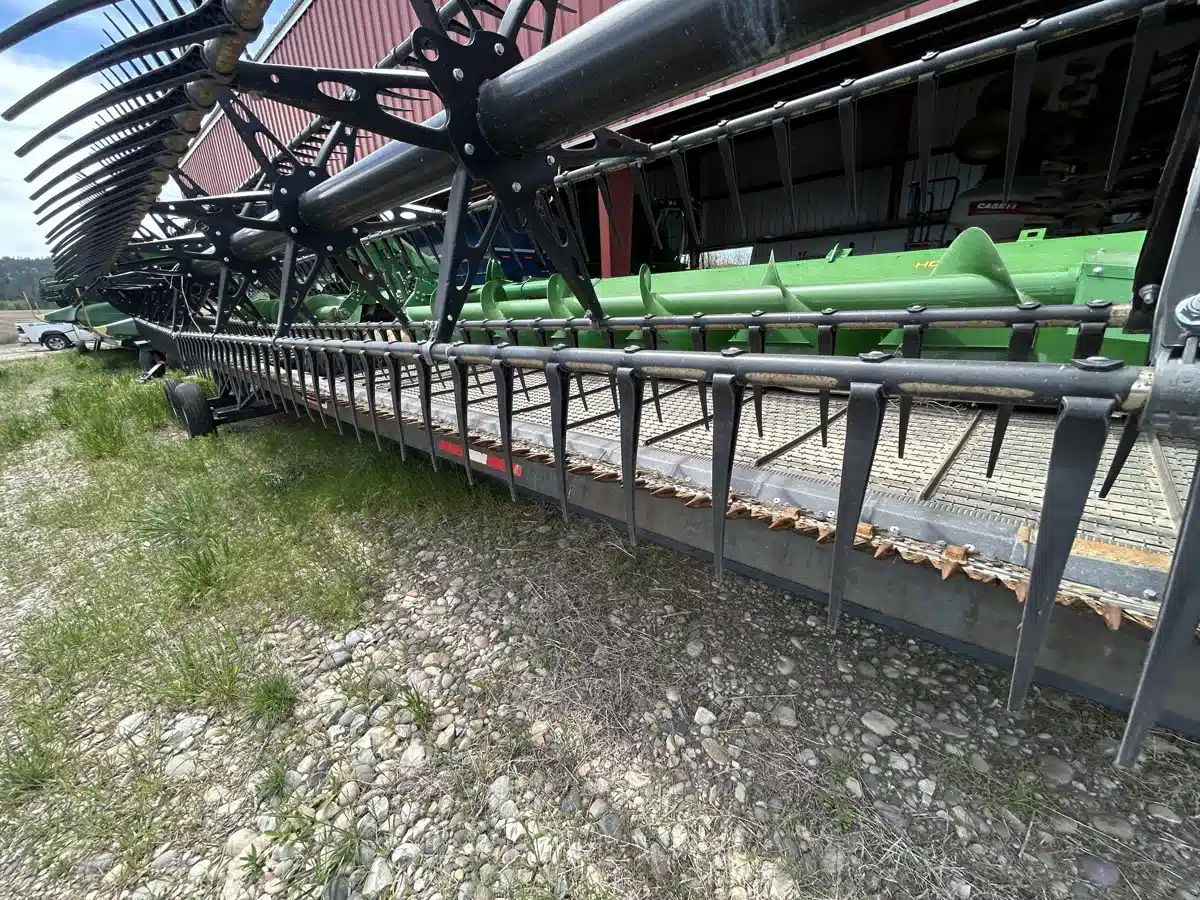 Photo de la Galerie 1 pour 2023 John Deere HD35R Nez - Toile/Tapis