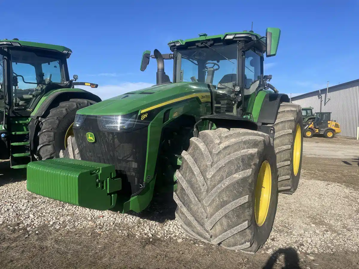 Gallery image 2 for 2023 John Deere 8R 410 Tractor