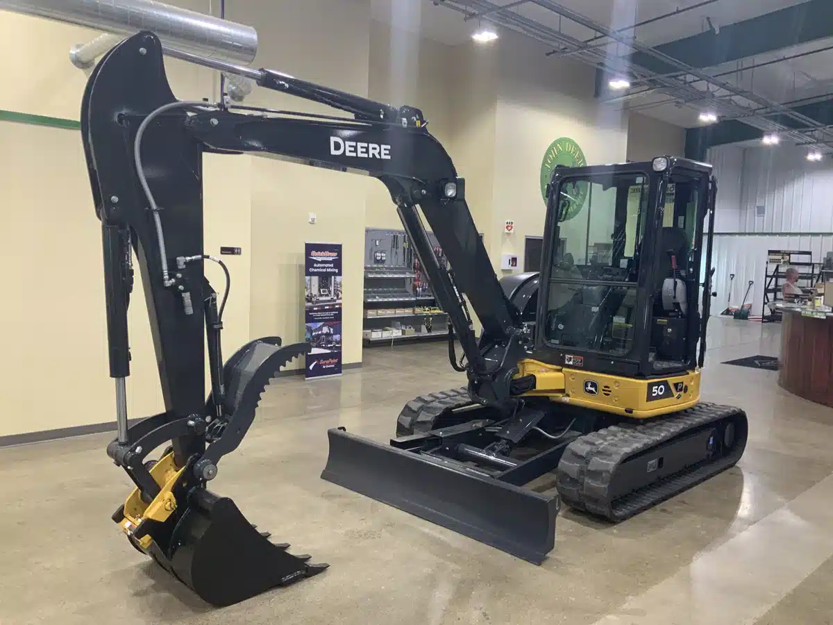 Gallery image 1 for 2026 John Deere 50 P Excavator