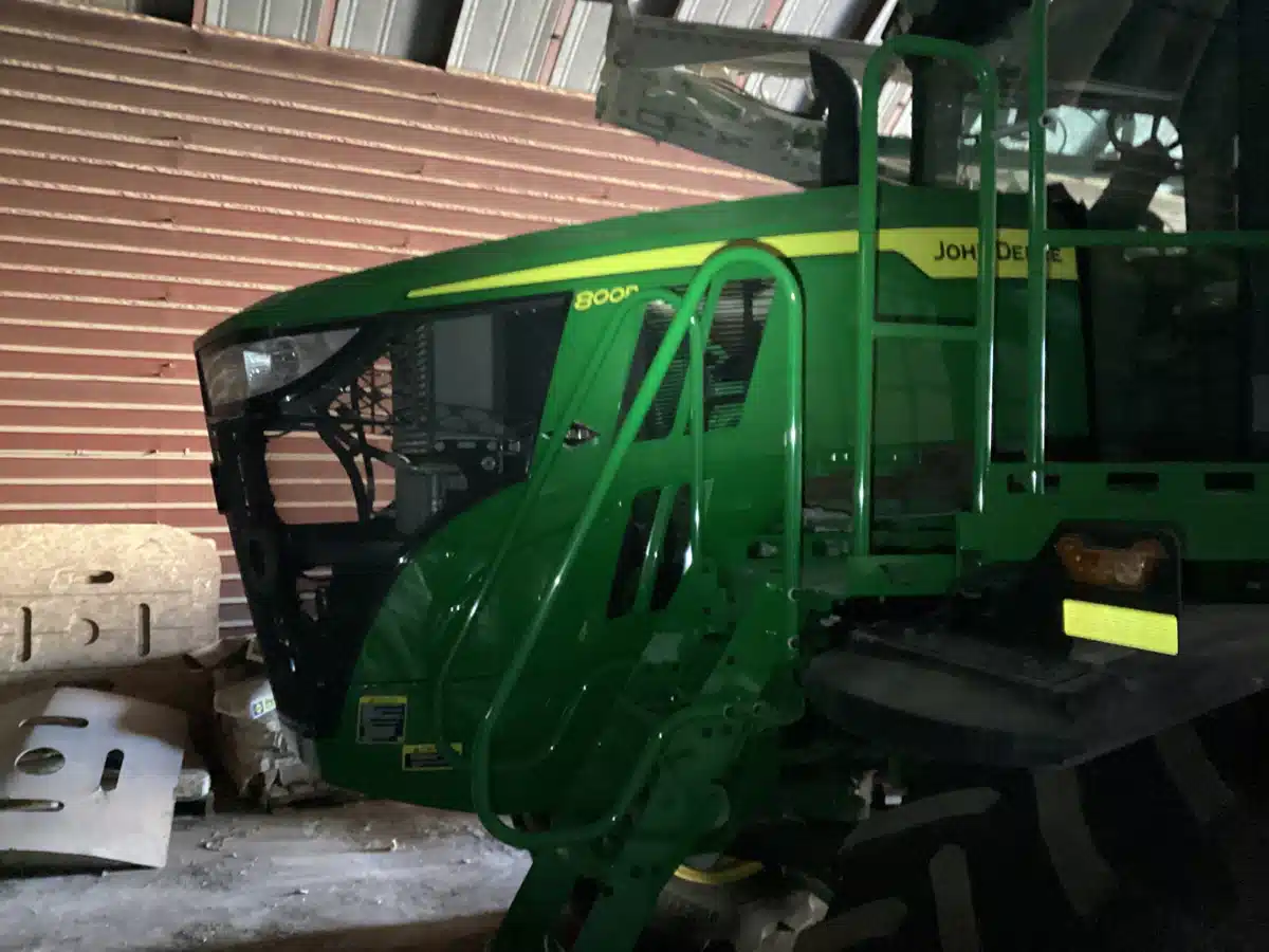 Photo de la Galerie 2 pour 2025 John Deere 800R Applicateur anhydre