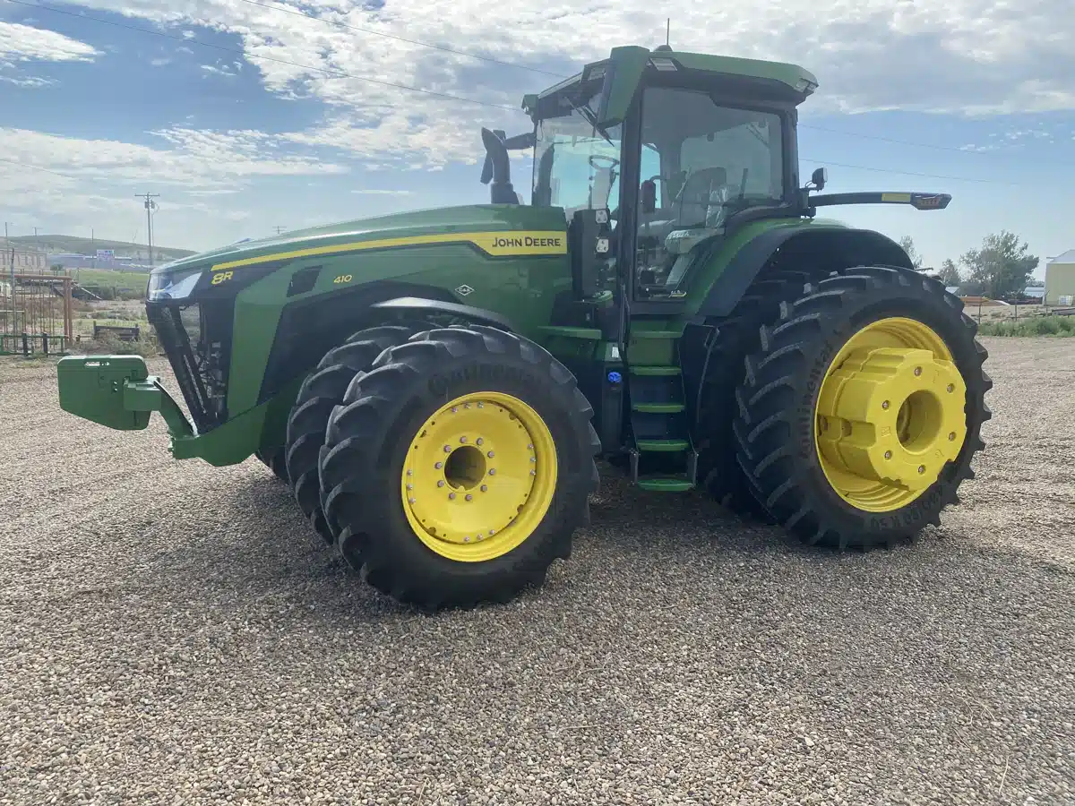 Photo de la Galerie 2 pour 2024 John Deere 8R 410 Tracteur