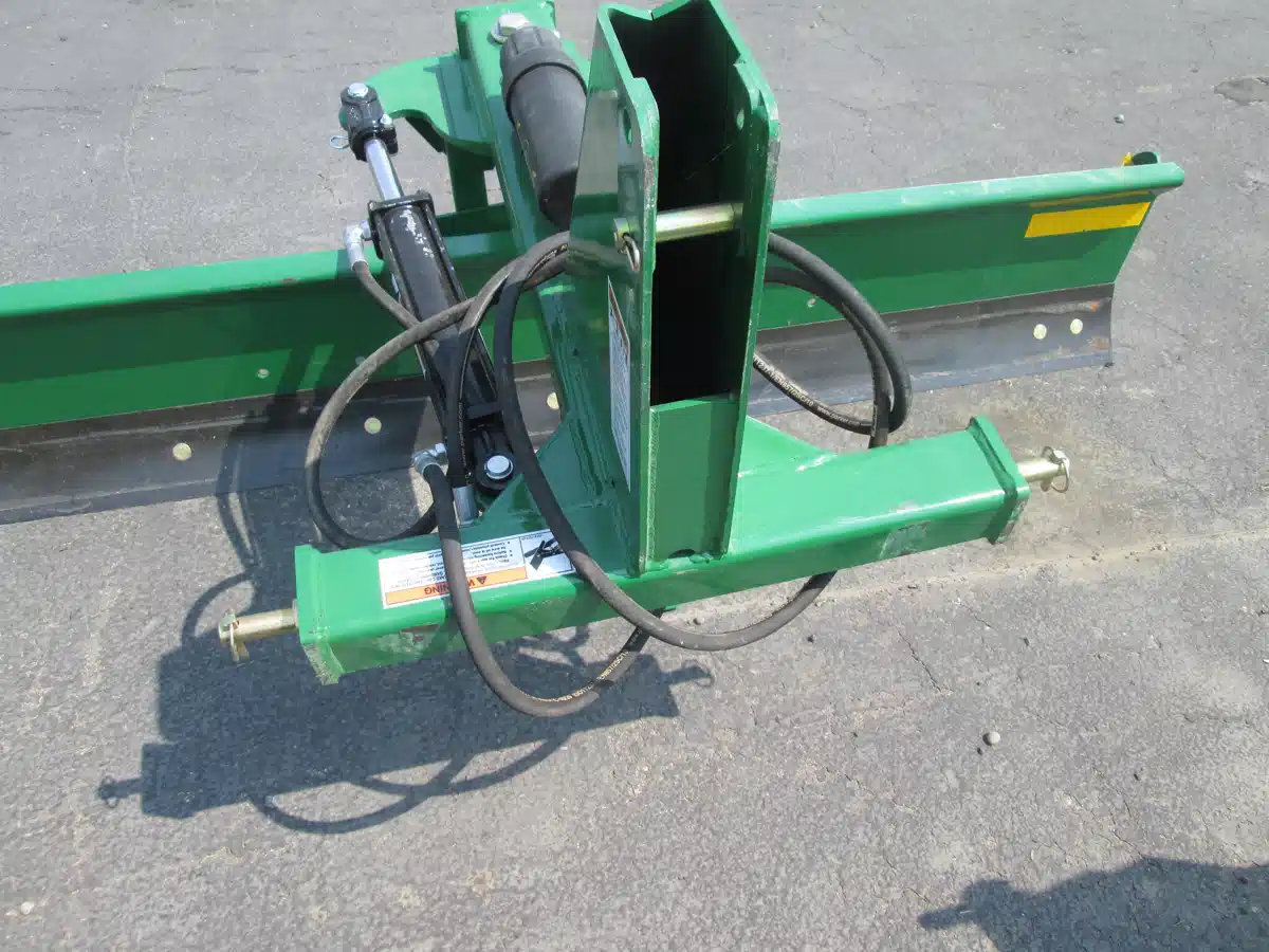 Photo de la Galerie 2 pour 2026 Frontier RB2184H Lame