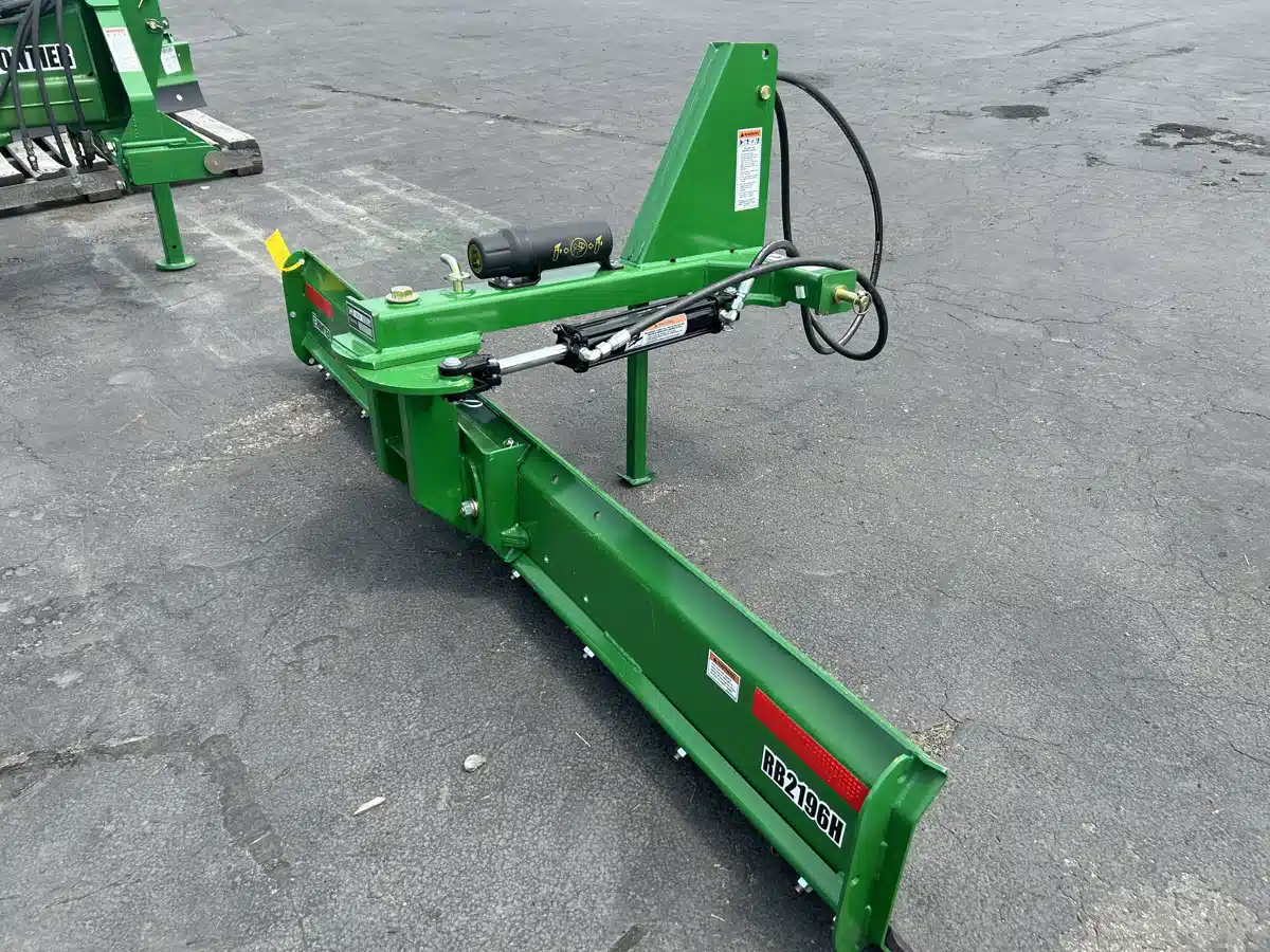 Gallery image 1 for 2026 Frontier RB2196H Blade