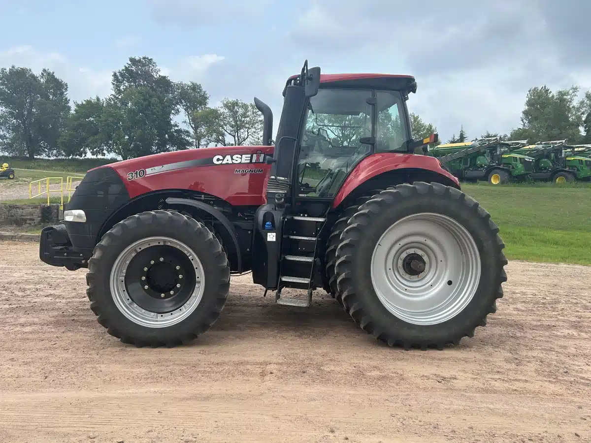 Photo de la Galerie 2 pour 2017 Case IH MAGNUM 310 Tracteur