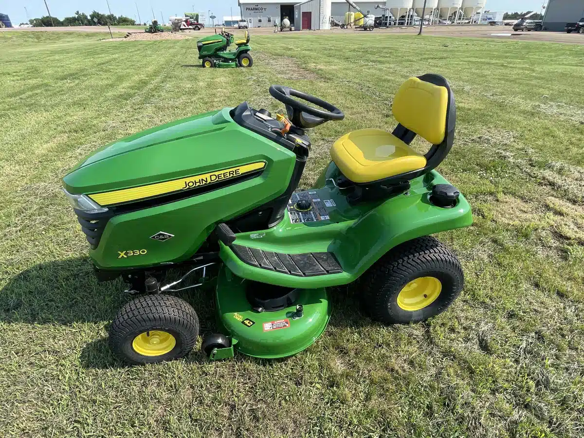 Gallery image 2 for 2026 John Deere X330 Lawn Tractor