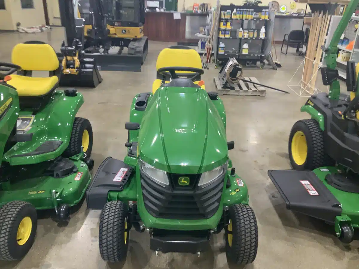 Gallery image 2 for 2026 John Deere X330 Lawn Tractor