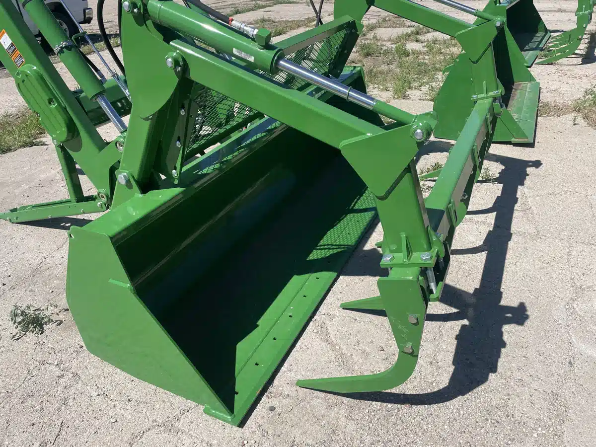 Gallery image 2 for 2026 John Deere 640R Front End Loader