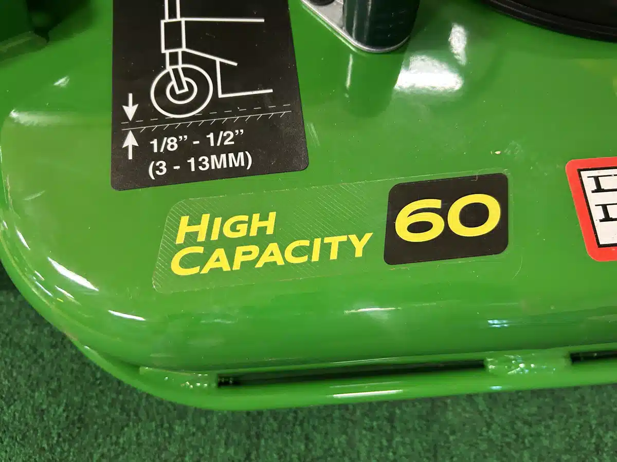 Gallery image 1 for 2026 John Deere 60" High Capacity Mower Deck Attachment