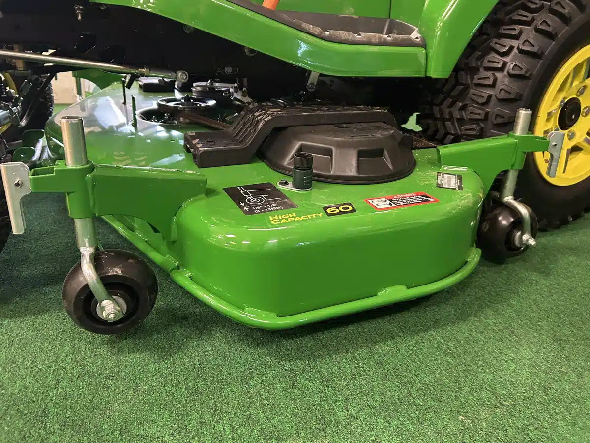 Gallery image 2 for 2026 John Deere 60" High Capacity Mower Deck Attachment