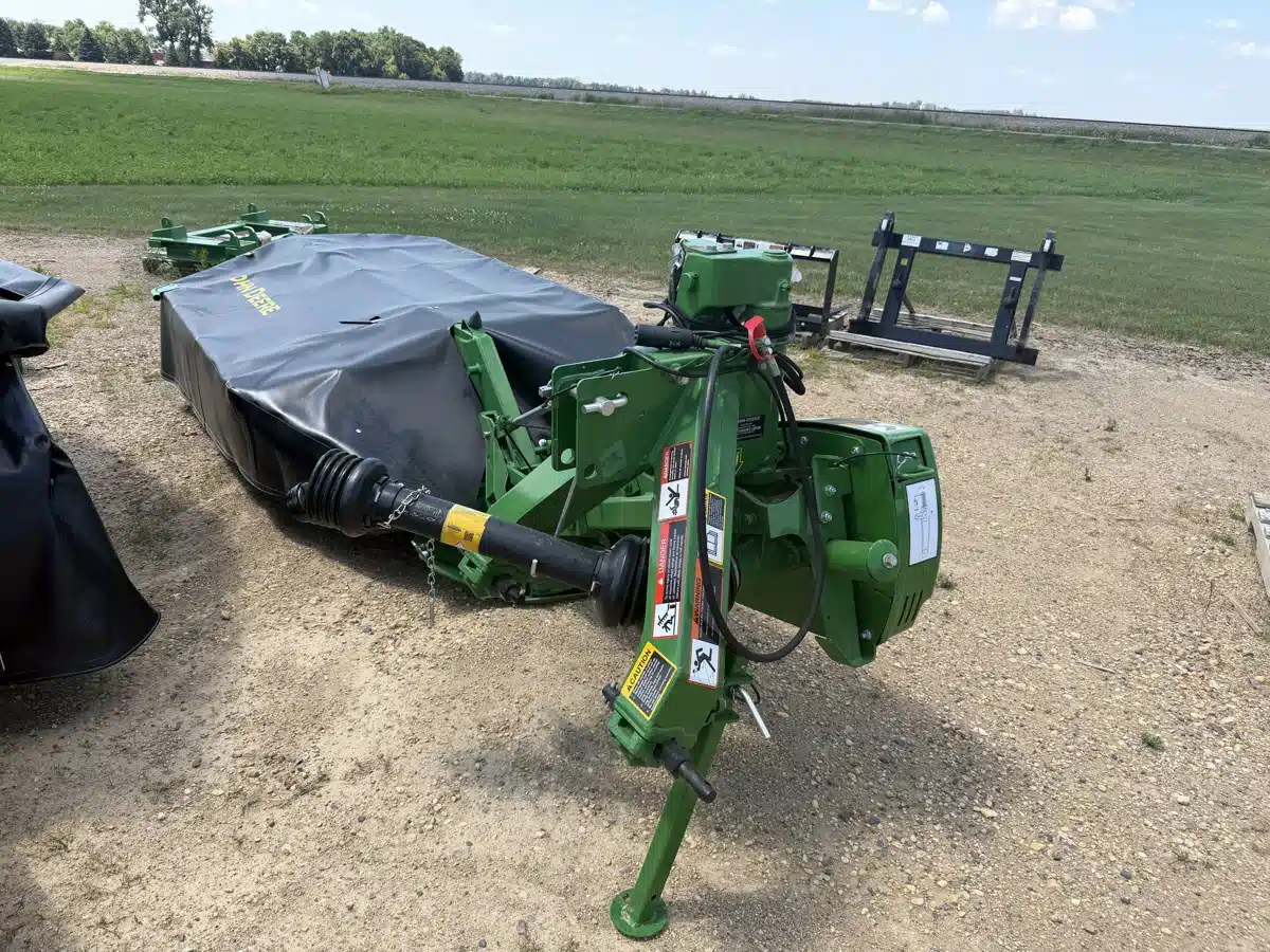 Photo de la Galerie 1 pour 2025 John Deere R240 Autre