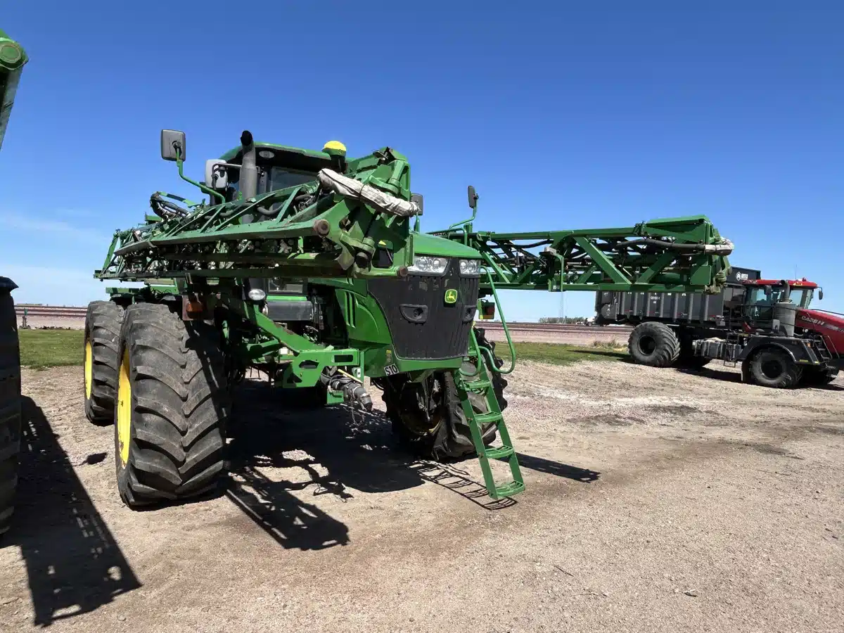 Photo de la Galerie 2 pour 2015 John Deere R4045 Arroseur - Automoteur
